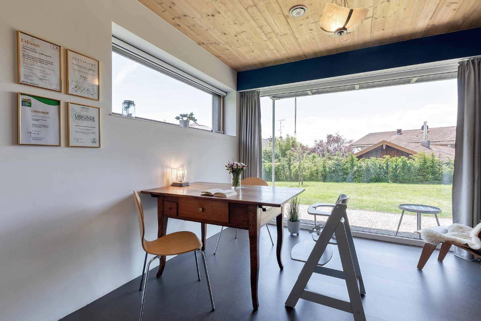 Lieblingseck Nachhaltige 5 Sterne Ferienwohnung Direkt Am Chiemsee Gstadt am Chiemsee Exterior photo